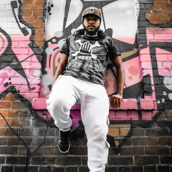 6’FEET Camo Cap With Black Hand On Black Cross Bones - Picture 2 of 11